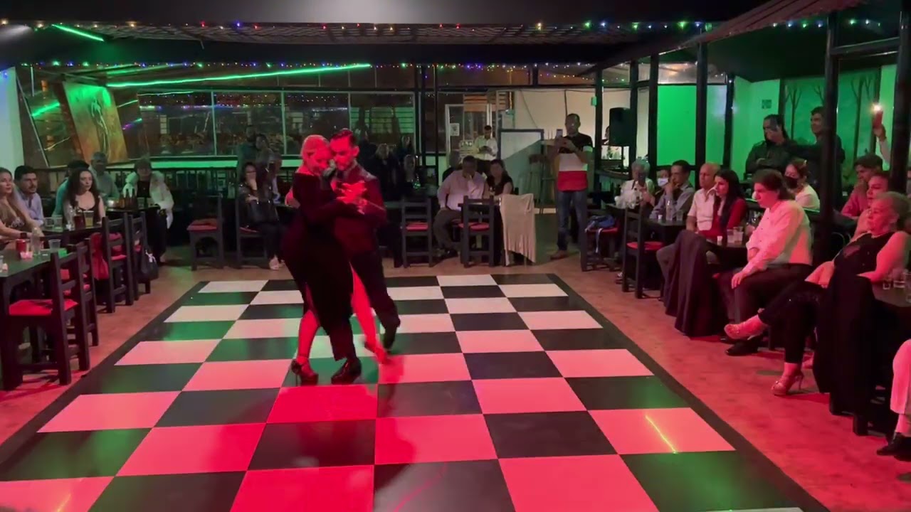 Noelia Hurtado y Juan Vargas - Ansiedad Juan Darienzo