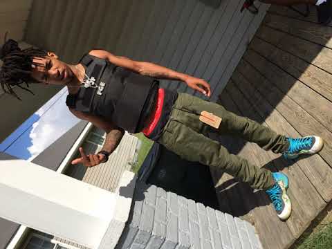 JAY FLEXIN FT CHINO- YERKYS