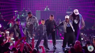 No Es Justo (Live) - Zion y Lennox Ft. J Balvin (Premios Juventud 2018)
