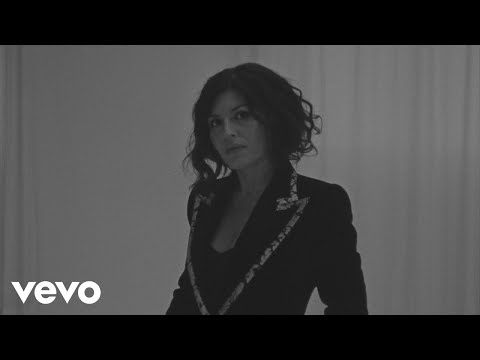 Giusy Ferreri - Momenti perfetti (Official Video)