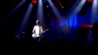 Garbage - So Like A Rose live at MTV 5 night stand