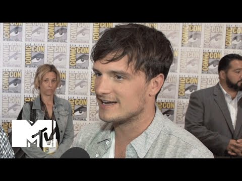 Josh Hutcherson Reveals Who Cried On The Last Day Of ‘Hunger Games’ | Comic-Con 2015