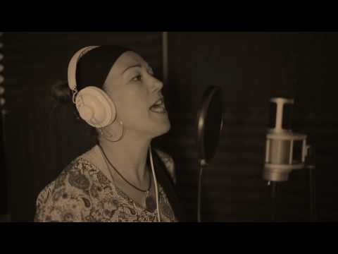 Arlissa - Hearts ain't gonna lie Arlissa Cover by Sofi Eceiza