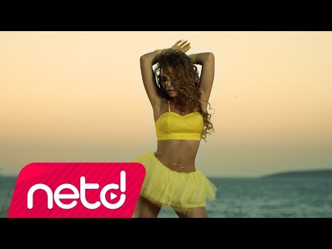 Rabia Tunçbilek feat. İskender Paydaş - Kime Ne Arkadaşım