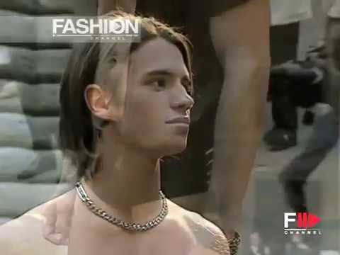 VERSUS Spring Summer 1998 Menswear Milan - Fashion Channel