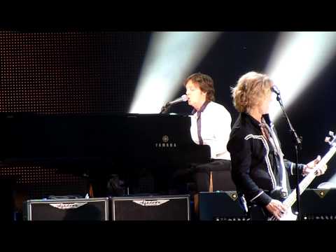 Paul McCartney - Maybe I'm Amazed (Rio de Janeiro 2014)