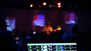 Mac DeMarco - "Go Easy" (Live at Brooklyn Night Bazaar)