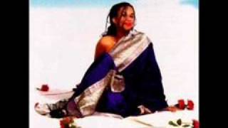 Jeri Brown - The Moment I Look At You