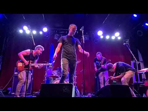 Dequartier - Lass mich gehn (live) @ Newcommer Festival Café Central Weinheim 2020