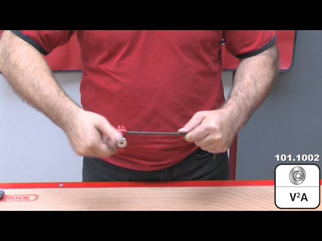 Video Teaser für Anwendungsvideo Mini-Rohrabschneider KS Tools 101.1000