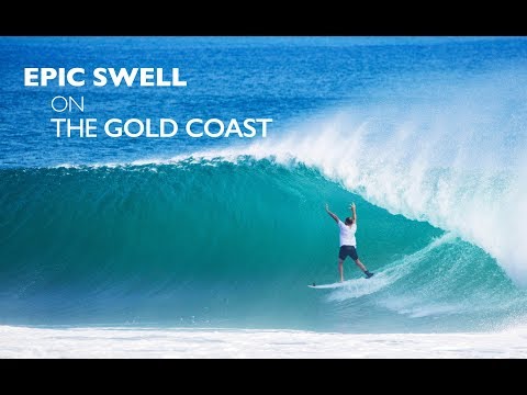 Epic Sweel on the Gold Coast At Kirra
