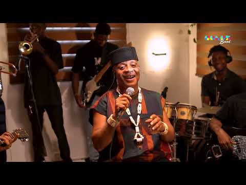 Bright Chimezie - Because of English (Acoustic) Live Performance