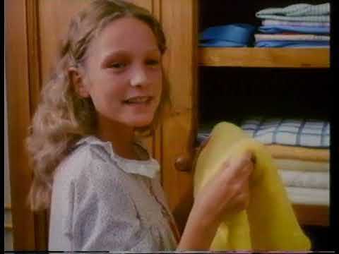 TVS - Vintage Adverts - The Agatha Christie Hour -  2nd November 1982.  Philips N1700 Transfer.