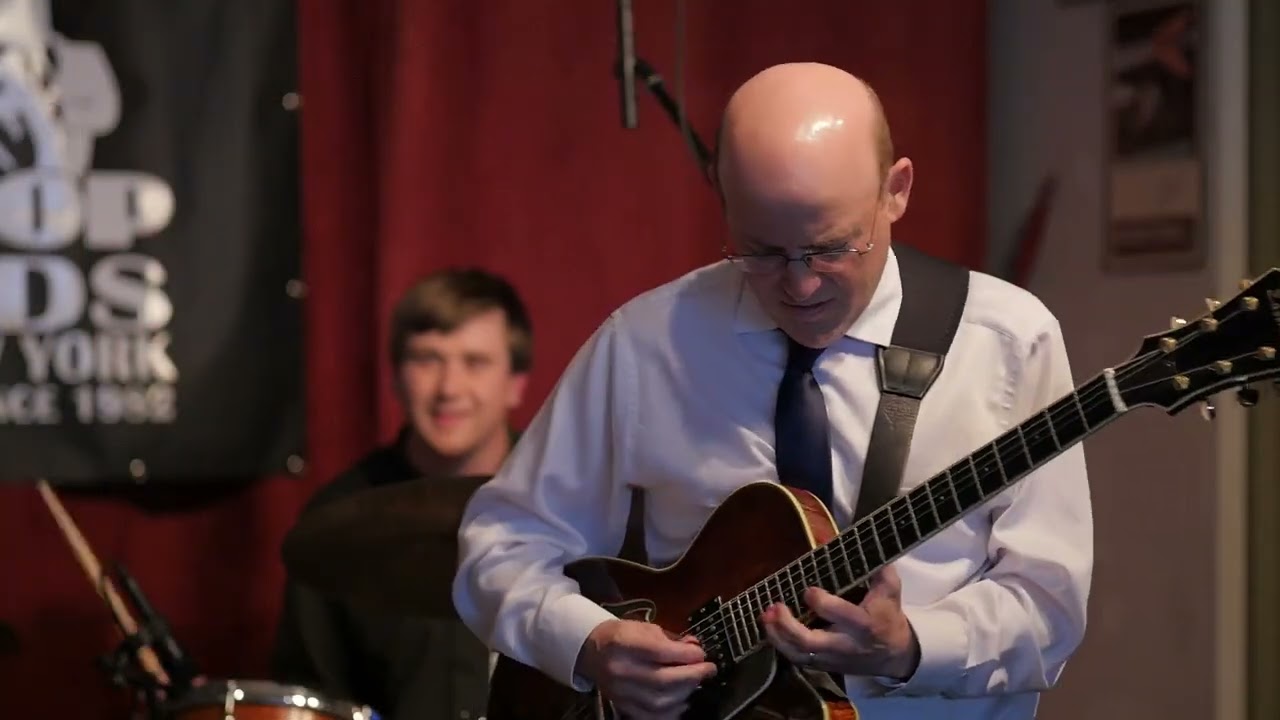 Promotional video thumbnail 1 for Benjamin Young Trio