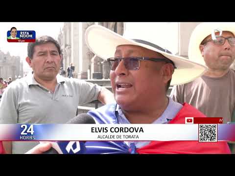 Camiones y buses varados por bloqueos en Moquegua