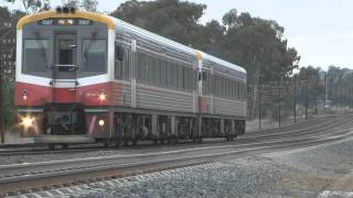 preview picture of video 'Sprinter Rail Cars : Australian Trains'