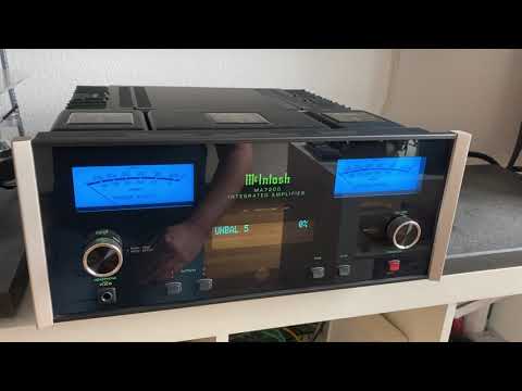 Da kauft man sich einmal einen neuen Verstärker McIntosh MA7200