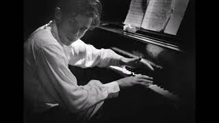 Download lagu Glenn Gould - 1955 CBC Broadcast: Sinfonias (3-part inventions) by J. S. Bach mp3