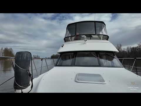 2000 Carver 404 Cockpit Motor Yacht Aimless Video