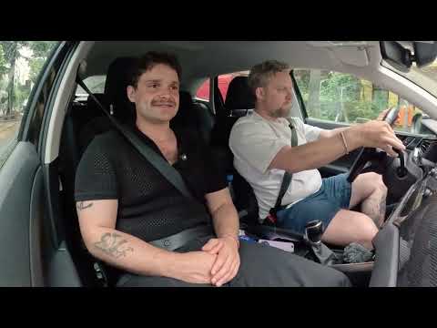 Video Thumbnail: Taxi Fatoni mit Tristan Brusch (Folge 3)