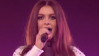 The NEW POPSTAR? HOLLY TANDY WOWS with Hollow Cover - WEEK 1 LIVE SHOWS