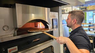 המיתוג האסטרטגי: מדוע Sugo Cafe הפך ל-Giddy's Pizza & Cafe - מהלך חכם של הבעלים