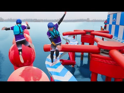 TOTAL WIPEOUT CHALLENGE vs MY SISTER & BRO