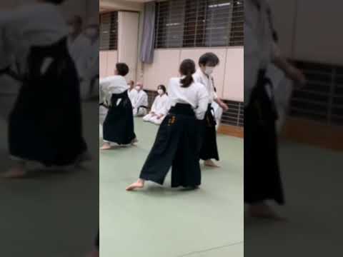 女性護身術　 バッグ取り投げ #古武道#合気道#護身術