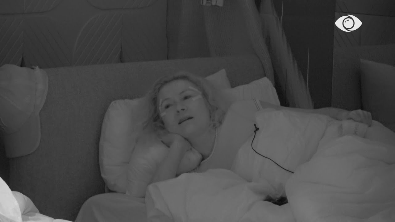 “Të dua…”/ Egla i shpreh 'dashurinë' Gracianos, Meritoni nis të këndojë