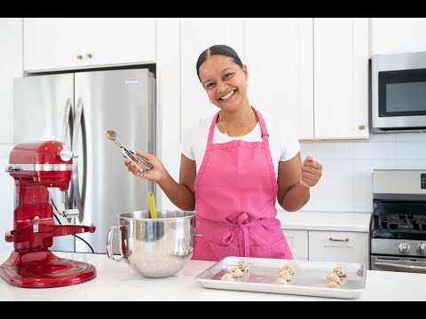 Chocolate Chip Cookies with With Kamilah of Sweet Saak Bakery using Arm & Hammer™ Baking Soda