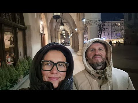 Takiej Biedronki i sklepu Wawel nie widziałem jeszcze - Rynek w Krakowie jest piękny! 