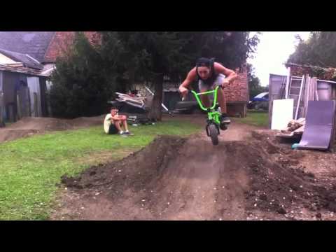 Mini bmx Freestyle Homeloisirs prix spécial rentrée!