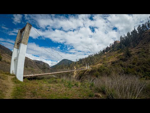 Puente Colgante de Sorata, La Paz Bolivia 🇧🇴 | Walking tour 4K POV