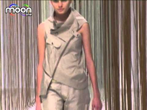 Issey Miyake - Paris Spring-Summer 2009