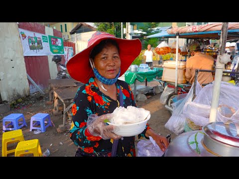 Banh Sung,Noodle Soup,Traditional Noodle, And Street Drive - Cheap Phnom Penh Street Food