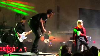 Colton Dixon : Back To Life