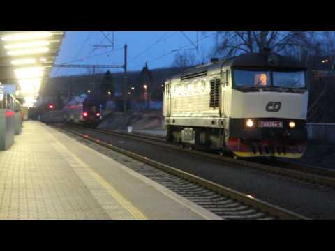 Vlaky| 749 264 v Libni
