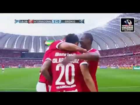 Internacional 2-0 Gremio, Gol de Charles Aránguiz (I)