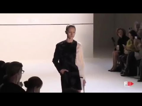 AKRIS Full Show HD Mode a Paris Autumn Winter 2014 2015 by Fashion Channel