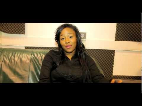 Victoire K.M en studio & interview pour son album BIENTOT DISPONIBLE