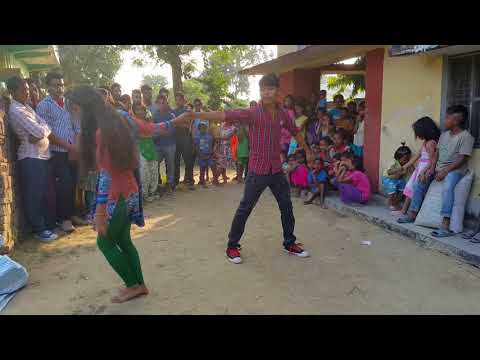 Aakhaima Anuhaar Jhyappai