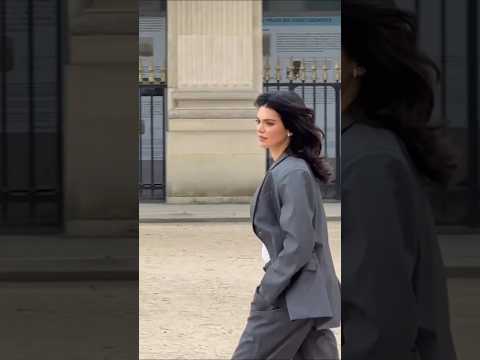 kendall jenner for L'Oréal Paris #kendalljenner #fashion #walk #runway #model #trending