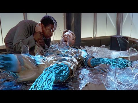 警方製造出具有數百名連環殺手性格的半機械人，然後讓它逃回現實世界 (Police Create a Cyborg With Personality Of Hundreds of Serial Killer, Then It Escapes to Real World)