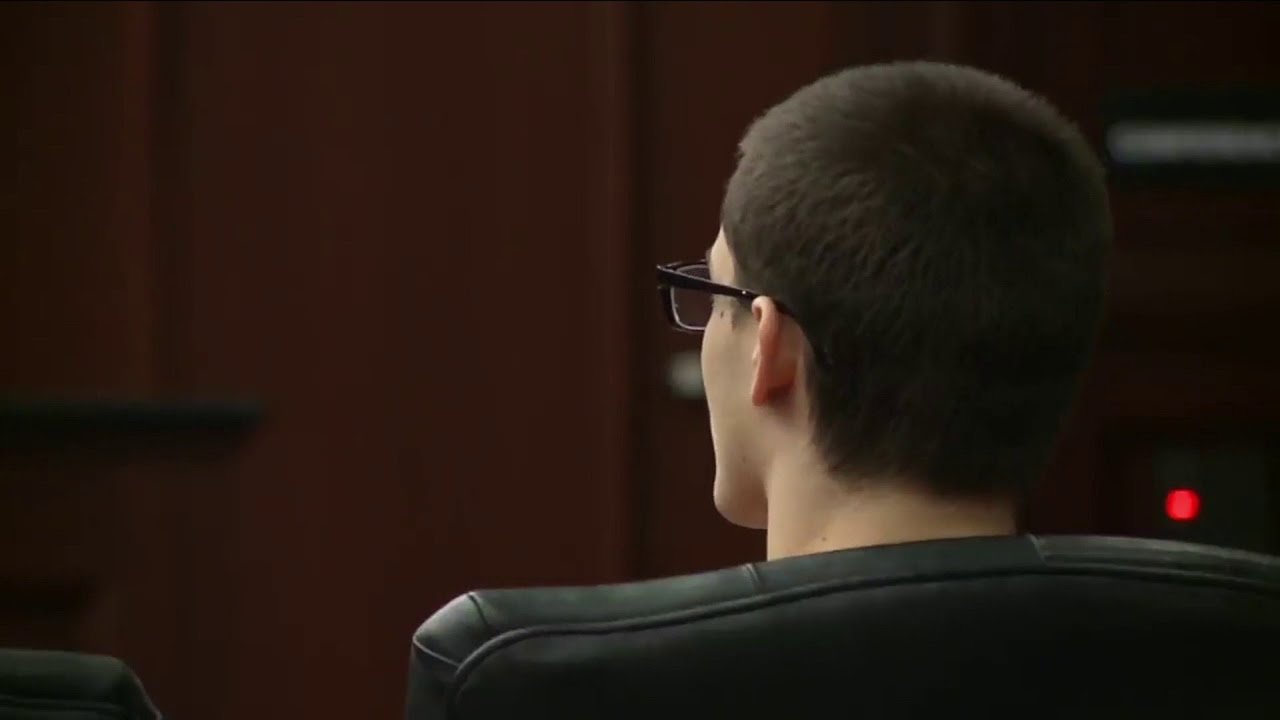 Psychologist: Logan Mott was 'living in a battleground'