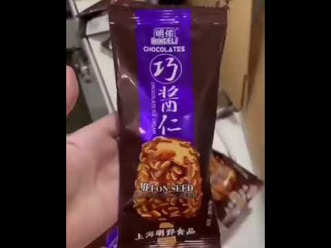 Ice cream pop factory 😛 Mango of Chocolate?