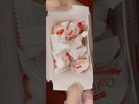 ‼️ ASMR ‼️ Unboxing FORERRO RAFFAELLO Chocolate #shorts #ytshorts