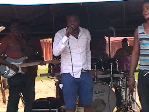 AVIELELE LIVE PERFORMANCE 2