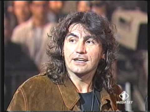 LIGABUE intervistato da JOVANOTTI - Italia 1 - 1998