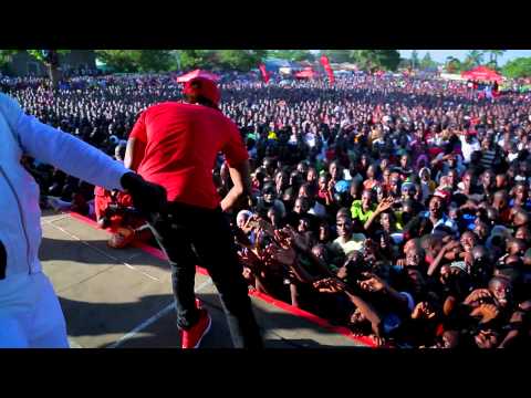 diamond platnumz perfoming NATAKA KULEWA -Mwanza