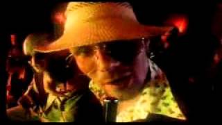Suspekt - Hvem Er En Kælling Feat L.O.C. Lyrics